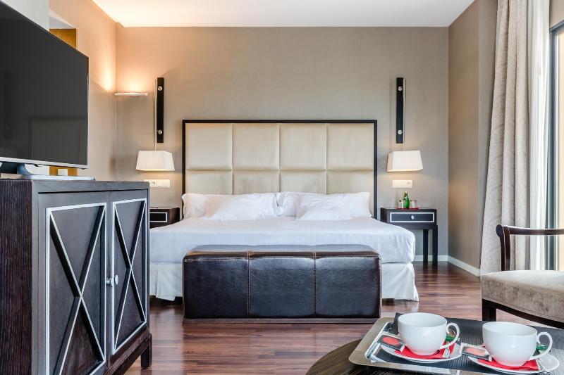 Полулюкс, 525