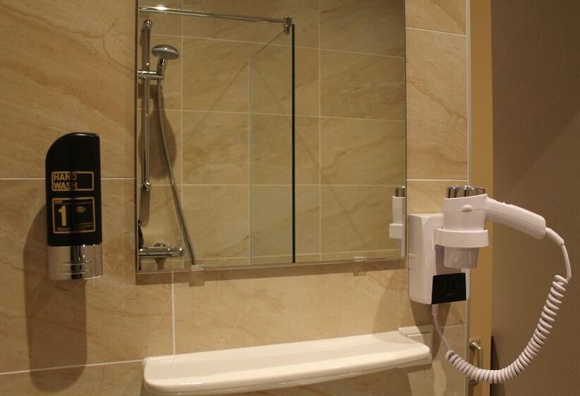 اتاق استاندارد, Aston City