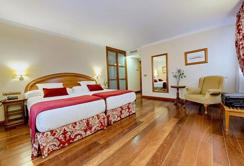 スタンダードルーム, Azz Peñafiel Las Claras Hotel & Spa