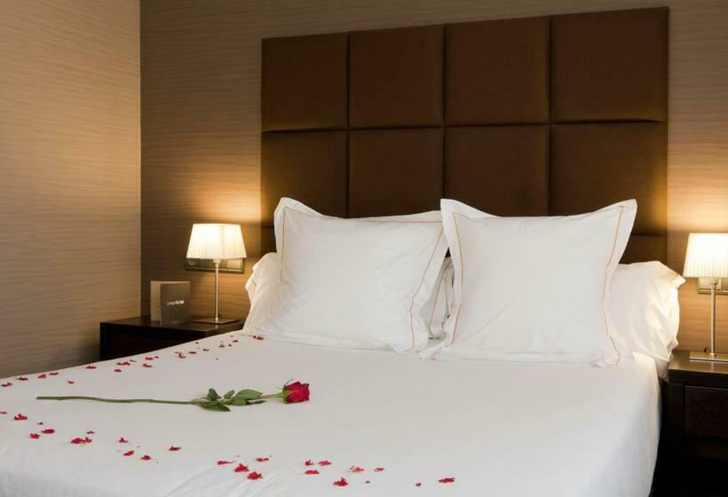 اتاق استاندارد, Azz Asturias Langrehotel & Spa