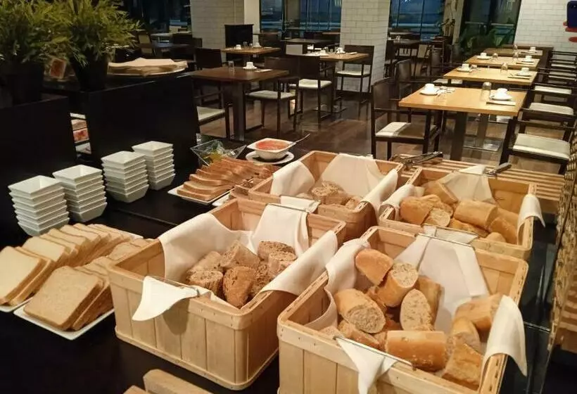 スタンダードルーム, Azz Asturias Langrehotel & Spa