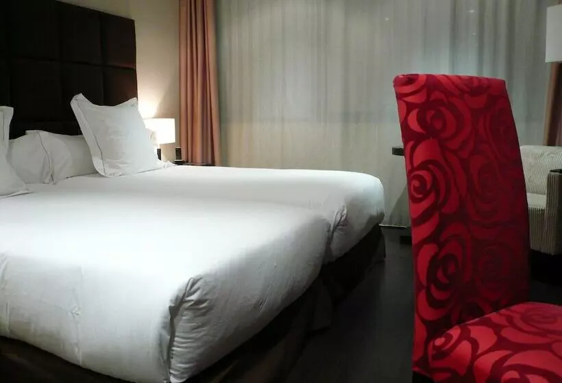 スタンダードルーム, Azz Asturias Langrehotel & Spa