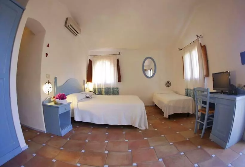 اتاق استاندارد سه نفره, LH Porto Rafael Altura Resort