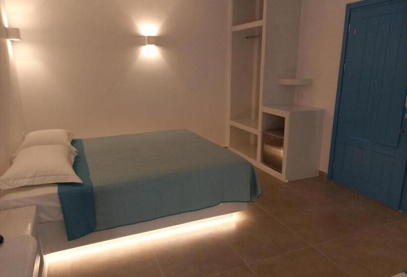 اتاق استاندارد سه نفره, Golden Sun