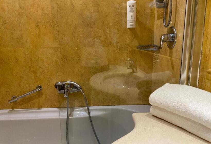 스탠다드 룸, Holiday Inn Cagliari, An Ihg