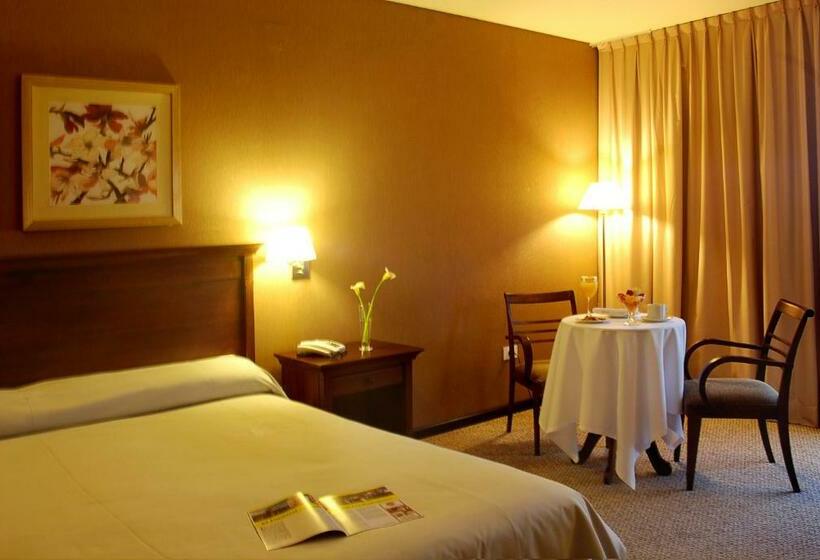 Номер Deluxe, Howard Johnson Plaza Jujuy