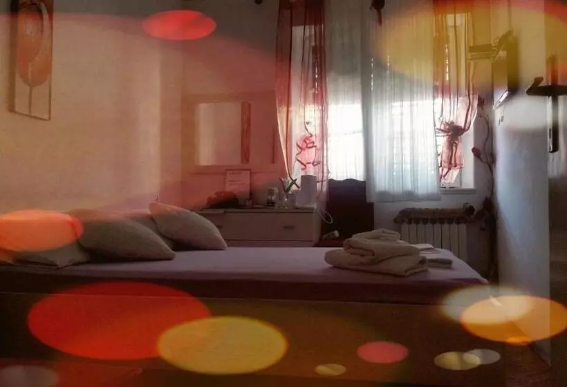 Standard room with outdoor bath, Guesthouse Ivona