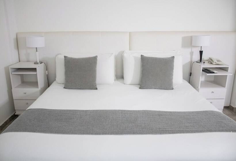 اتاق کلاسیک, Ker Recoleta