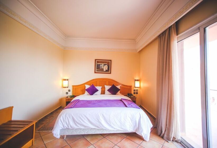 스탠다드 룸, Menzeh Dalia