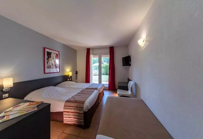 اتاق استاندارد سه نفره, Artemia Hôtel
