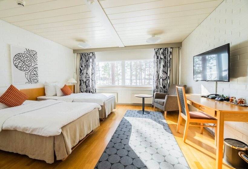 غرفة قياسية مطلّة علي البحر, Rantapuisto