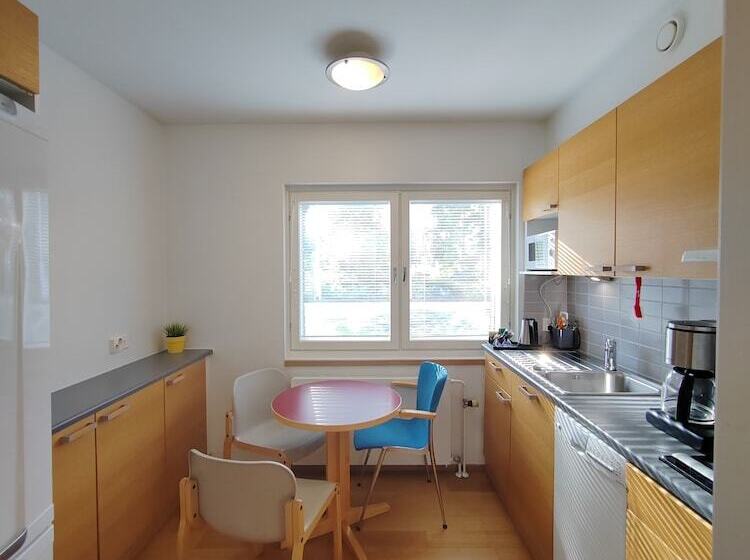 شقة غرفة واحدة, Rantapuisto