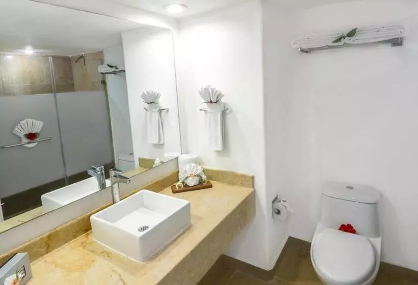 景色の見えるダブルベッドスタンダードルーム, Tesoro Ixtapa Beach Resort