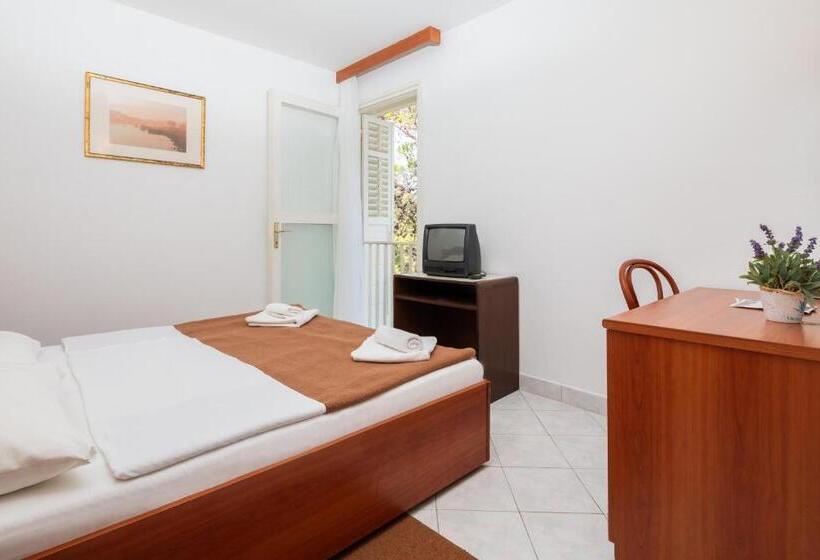 חדר קומפורט, Fontana Resort