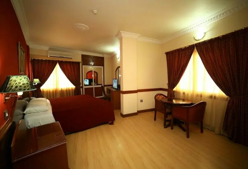 اتاق استاندارد, Awal