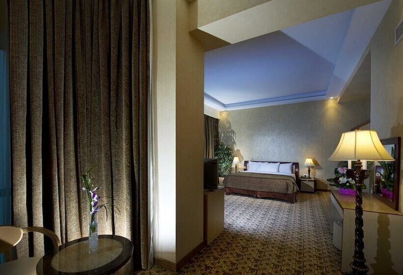 آپارتمان 3 خوابه, Excelsior Luxury Apartments
