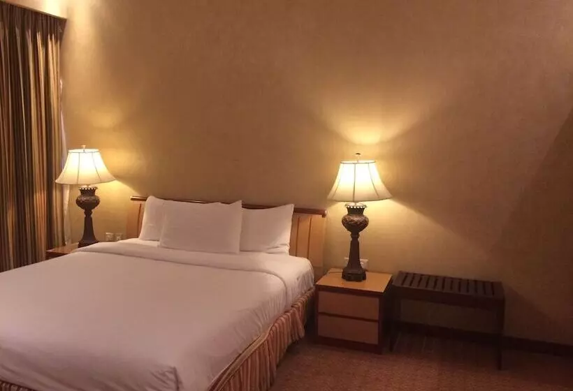 آپارتمان 3 خوابه, Excelsior Luxury Apartments