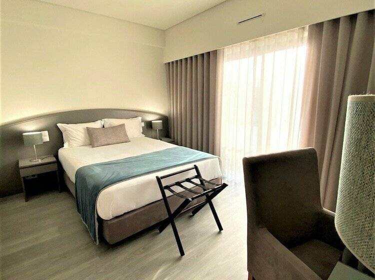 스탠다드 발코니 룸, Apulia Praia