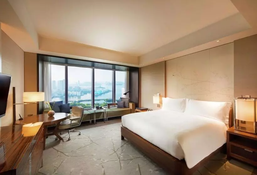 エクゼクティブルーム, Conrad Tokyo
