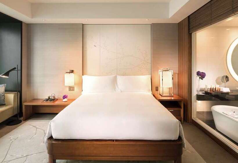 带大床的标准间, Conrad Tokyo