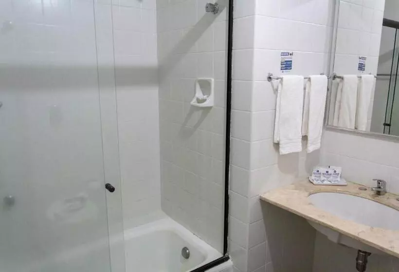 اتاق لوکس, Dan Inn Sao Jose Dos Campos