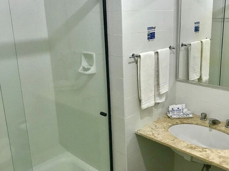 Номер Deluxe, Dan Inn Sao Jose Dos Campos