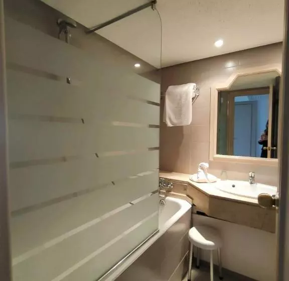 اتاق استاندارد یک نفره, Vincci Helya Beach