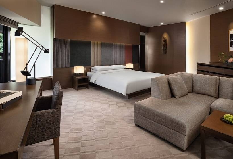 اتاق لوکس با بالکن, Hyatt Regency Kyoto