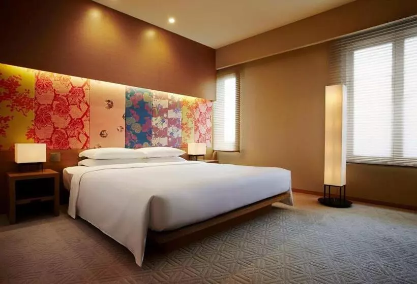 キングサイズベッドのスタンダードルーム, Hyatt Regency Kyoto
