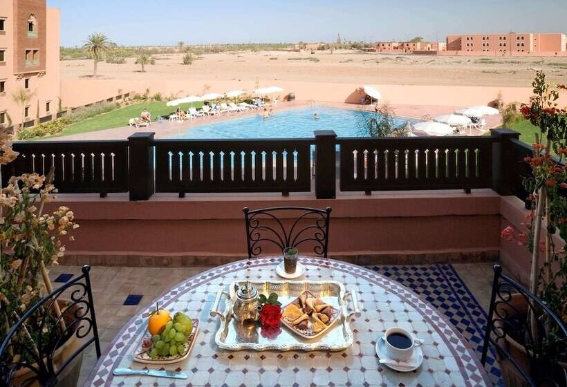 سوئیت جونیور با چشم‌انداز کوهستان, Ibis Marrakech Palmeraie