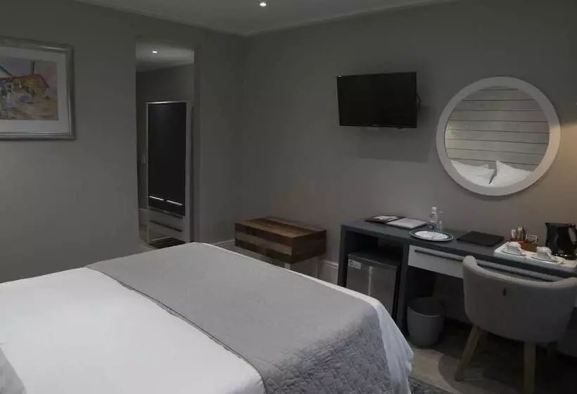 اتاق لوکس با چشم‌انداز دریا, Luderitz Nest