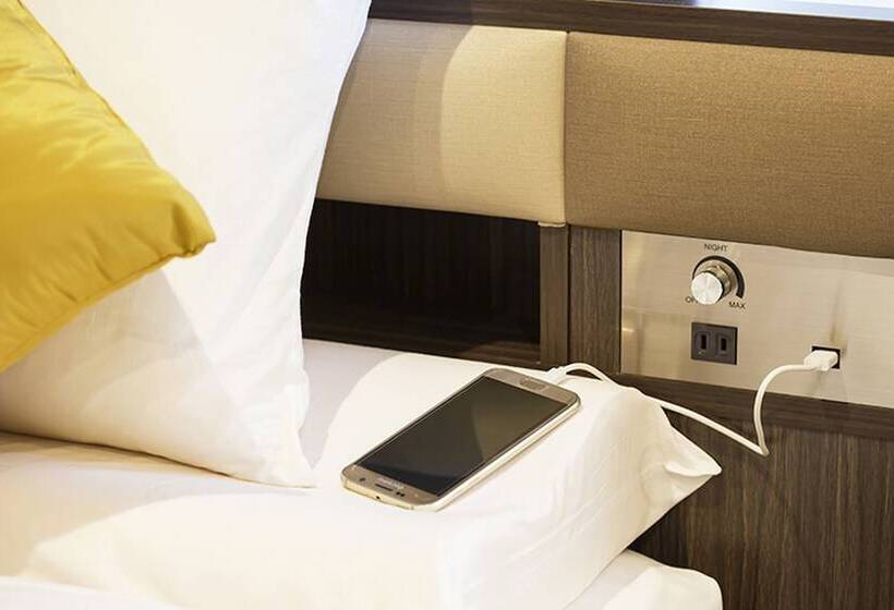 Номер Стандарт Трехместный, Mystays Ueno East
