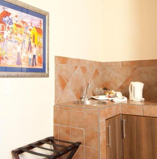 اتاق استاندارد در طبقه همکف, Overmeer Guest House