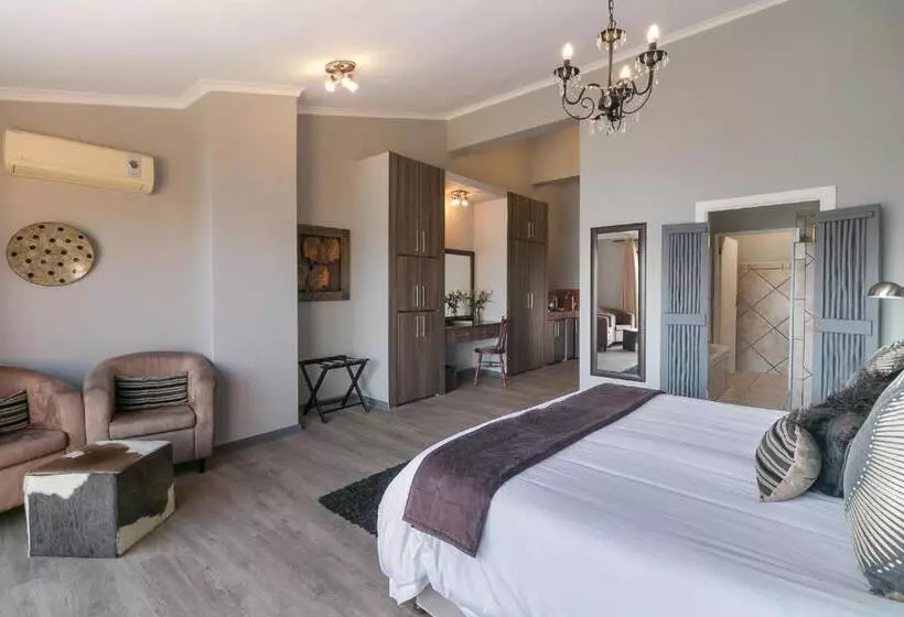 レイクビューデラックスルーム, Overmeer Guest House