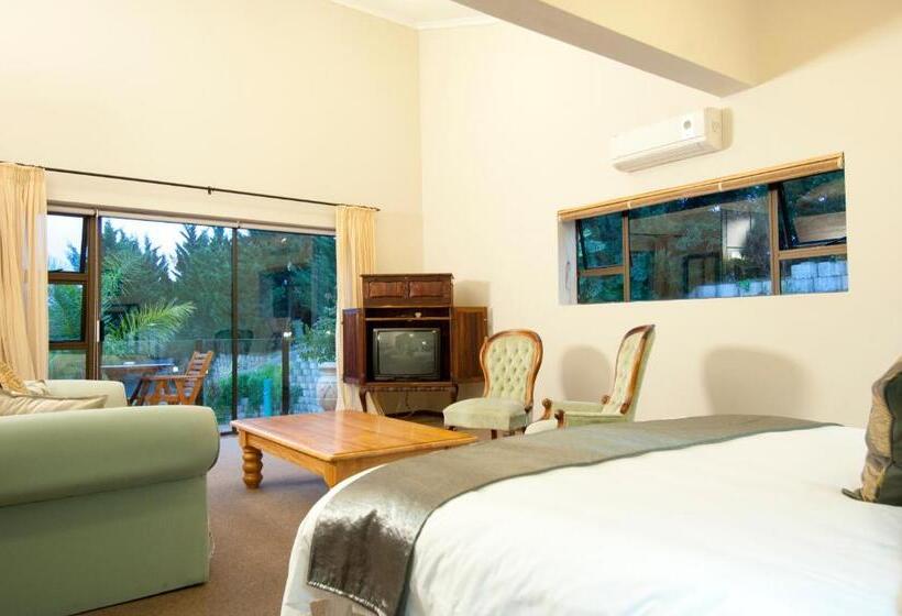 اتاق لوکس با چشمانداز استخر, Overmeer Guest House