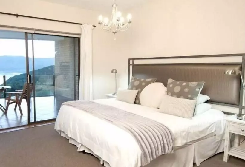 レイクビューデラックスルーム, Overmeer Guest House