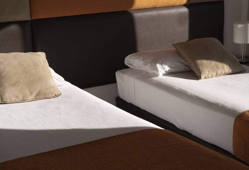 スタンダードルーム, Rochester Calafate