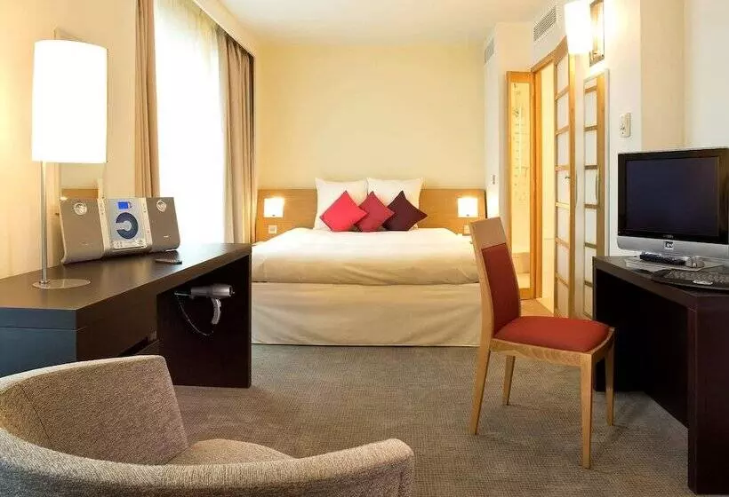 エクゼクティブルーム, Novotel Reading Centre