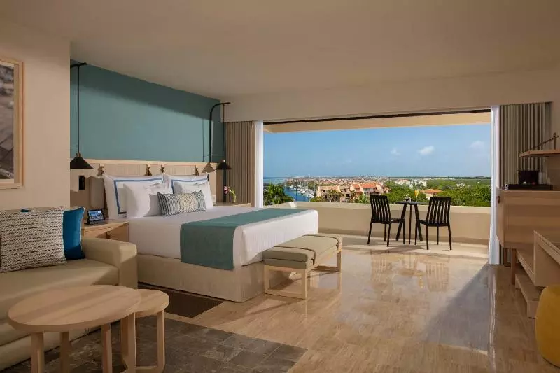 اتاق کلاب, Dreams Aventuras Riviera Maya   All Inclusive