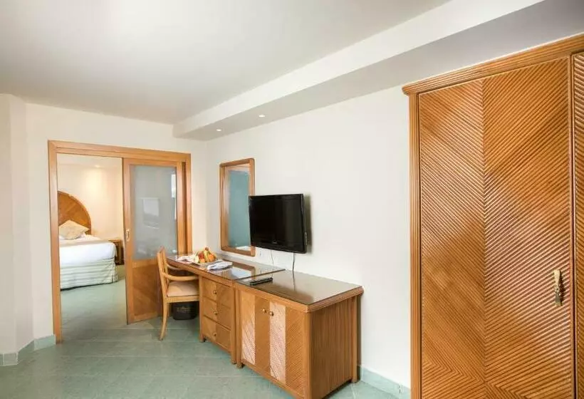 اتاق استاندارد با چشم‌انداز دریا, Sunrise Holidays Resort Adults Only