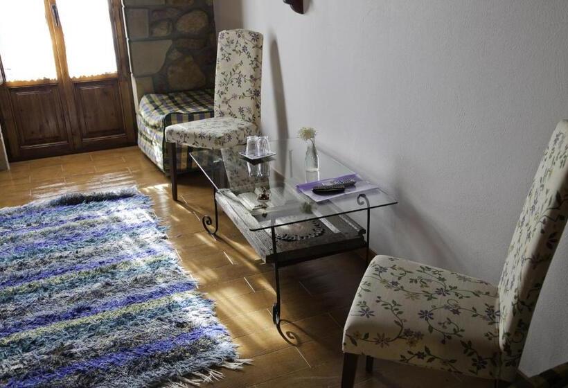 غرفة قياسية, Casa Velarde