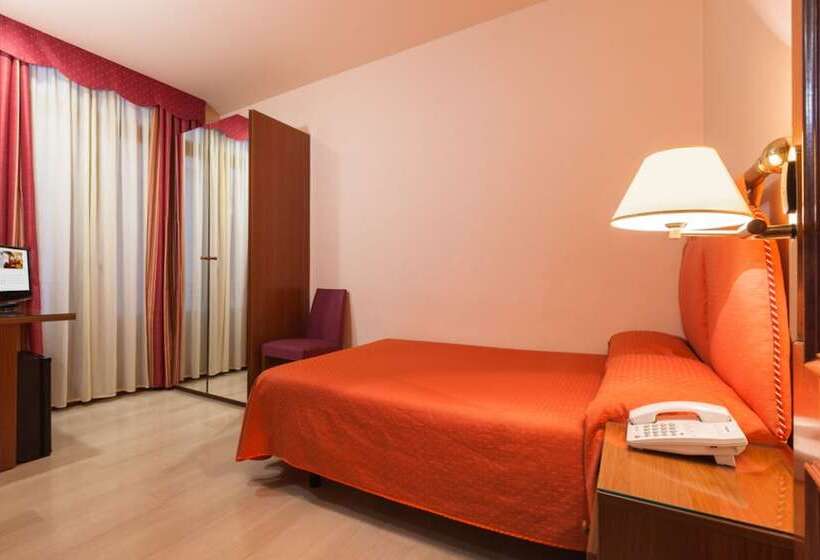 اتاق استاندارد یک نفره, Alba