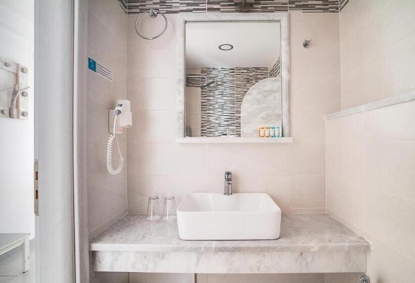 수피리어 트리플 룸, Amaryllis