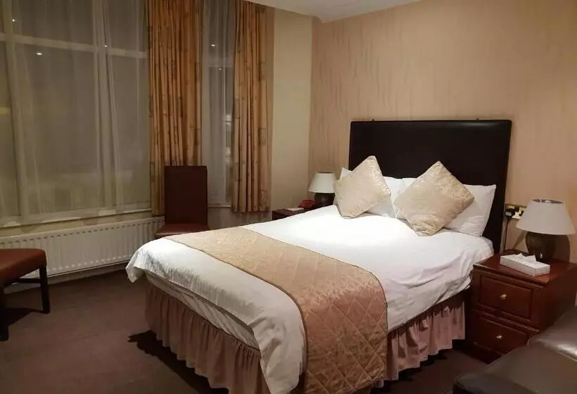 Standard Yhden Hengen Huone, Ascot