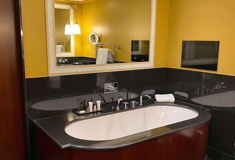 デラックスルーム, Hôtel Barrière Fouquet S Paris