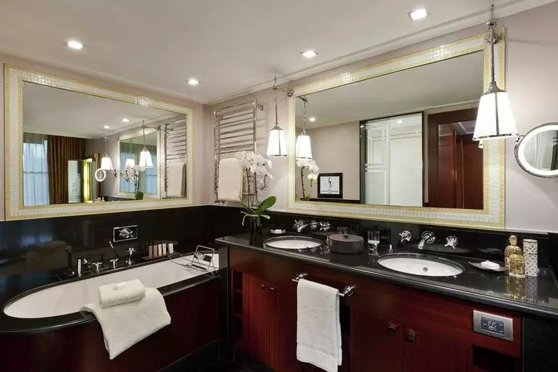 デラックスジュニアスイート, Hôtel Barrière Fouquet S Paris