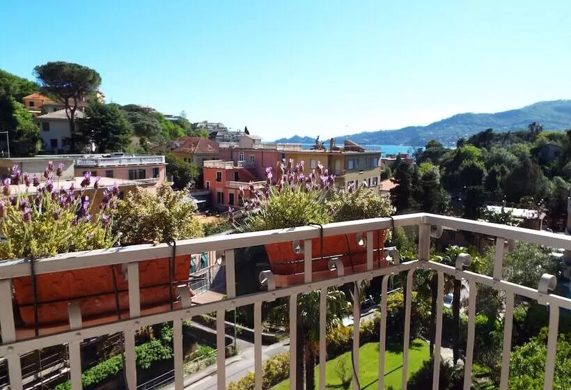 اتاق سوپریور با چشم‌انداز, Canali, Portofino Coast