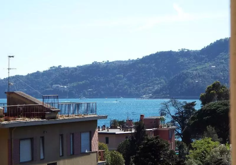 اتاق سوپریور, Canali, Portofino Coast