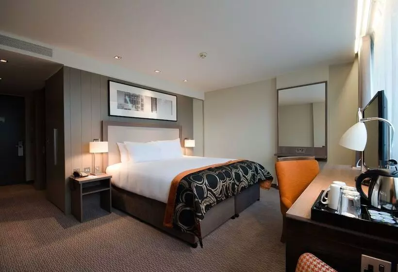 デラックスルーム, Clayton Hotel Chiswick