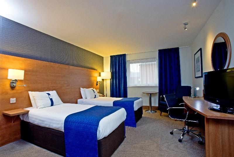 Номер Стандарт Адаптированный для Инвалидов, Holiday Inn Express Shrewsbury, An Ihg